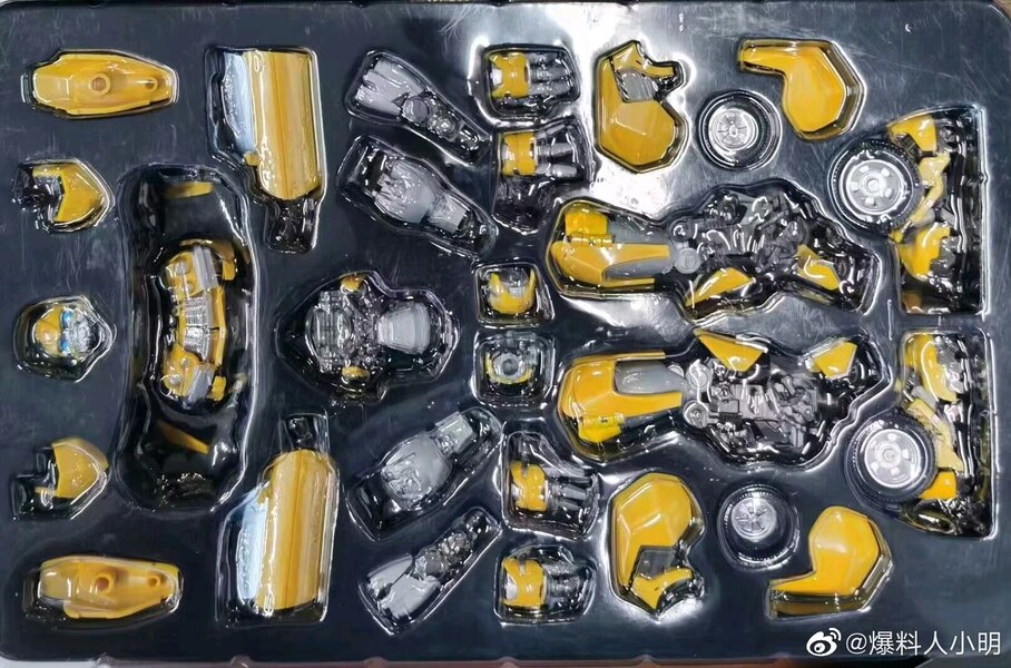 yolopark amk optimus prime bumblebee model kit box images  rise